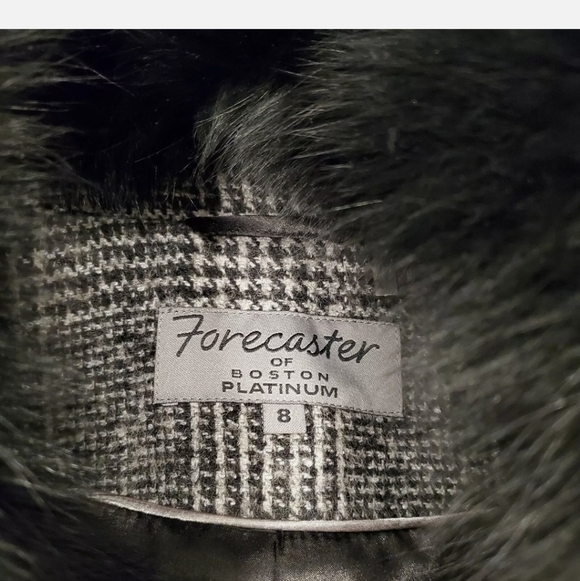 NEW Forecaster Of Boston Fox-Fur-Collar Reefer Coat Black and White - Picture 4 of 5